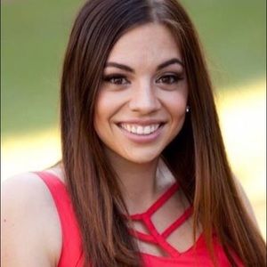 Meet your Posher, Carson